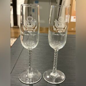 Like New Collectible Ronald Reagan Glass Champagne Flutes